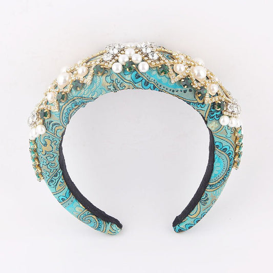 New European And American Style Exaggerated Sponge Baroque Headband $36.73 Dana Fashion Color: A Women's Accessories Product information: Treatment Process: Diamond Color: A,B,C Applicable people: women Material: sponge Popular elements: None Style: Origi