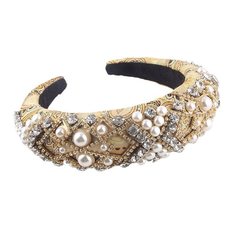 New European And American Style Exaggerated Sponge Baroque Headband $36.73 Dana Fashion Color: A Women's Accessories Product information: Treatment Process: Diamond Color: A,B,C Applicable people: women Material: sponge Popular elements: None Style: Origi