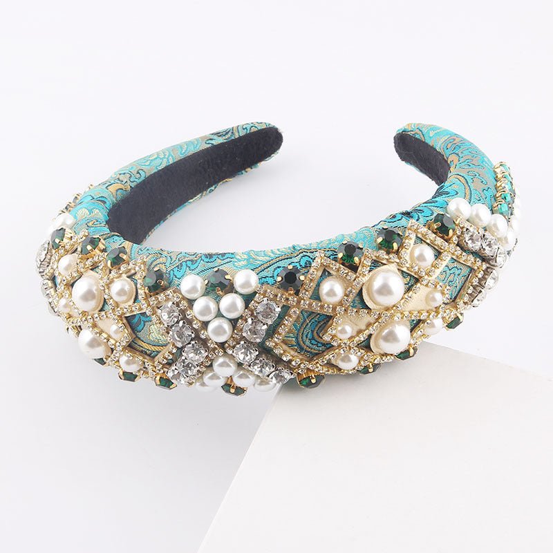 New European And American Style Exaggerated Sponge Baroque Headband $36.73 Dana Fashion Color: A Women's Accessories Product information: Treatment Process: Diamond Color: A,B,C Applicable people: women Material: sponge Popular elements: None Style: Origi