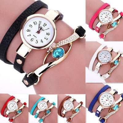 New Fashion Hot Women's Belt Three Circle Wristwatch $12.37 Dana Fashion Color: Black Women's Accessories Product information: Display type: pointer Applicable crowd: Female Style: Fashion Waterproof: No Movement type: Quartz Movement brand: 58 Thickness: