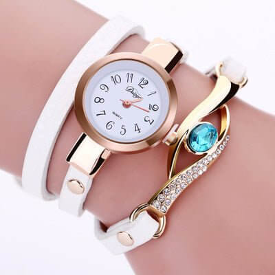 New Fashion Hot Women's Belt Three Circle Wristwatch $12.37 Dana Fashion Color: White Women's Accessories Product information: Display type: pointer Applicable crowd: Female Style: Fashion Waterproof: No Movement type: Quartz Movement brand: 58 Thickness:
