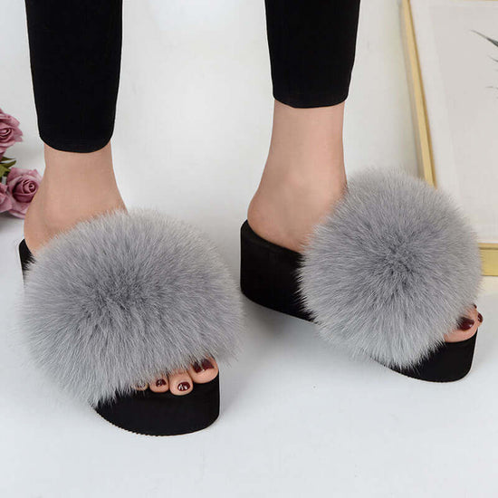 New Fox Fur Women's Sandals Height Increasing Leisure $89.00 Dana Fashion Color: Beige Size: 35 Women's shoes Product information: Pattern: solid color Color: yellow, black, dark gray, red, goose yellow, fruit Green, naked Pink, Lake Blue, caramel, wine r