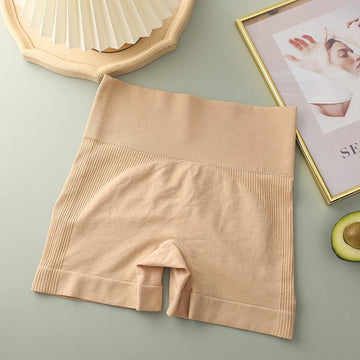Skin tone of boxer pants