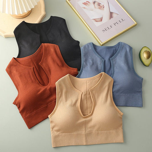 New Seamless Sports Set Underwear For Women $19.90 Dana Fashion Color: Flat angle pants in caramel Size: One size Women's clothing Product Information: Fabric name: nylon Product category: breast wrap/bra Color: Top: Black, Top: Blue, Top: Caramel, Top: S
