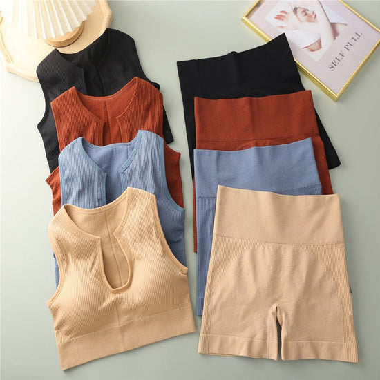 New Seamless Sports Set Underwear For Women $19.90 Dana Fashion Color: Flat angle pants in caramel Size: One size Women's clothing Product Information: Fabric name: nylon Product category: breast wrap/bra Color: Top: Black, Top: Blue, Top: Caramel, Top: S