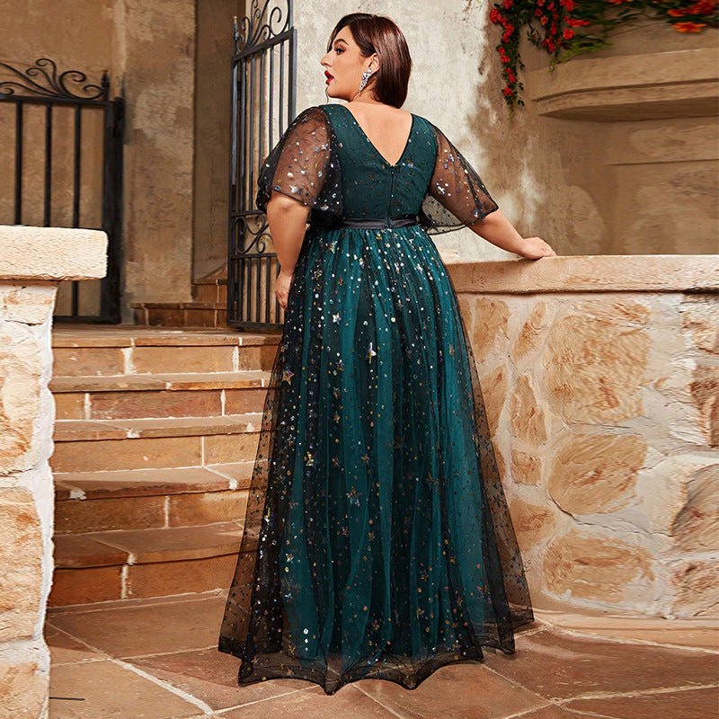 New Shiny Crystal Puff Sleeve V-neck Dress $120.00 Dana Fashion Color: Picture Color Size: 0XL Women's clothing Product information: Color: Picture color Size: 0XL,1XL,2XL,3XL,4XL Fabric name: Polyester Applicable Gender: Female Sleeve length: short sleev