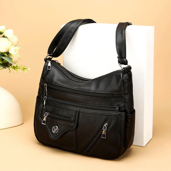New Simple Fashion Shoulder Crossbody Bag $30.00 Dana Fashion Color: Black Women's Bags Product information: Lining texture: Polyester Applicable scenarios: Daily matching Color: 833 Black Outer bag type: Sandwich pocket Hardness: soft Material: PU Suitca