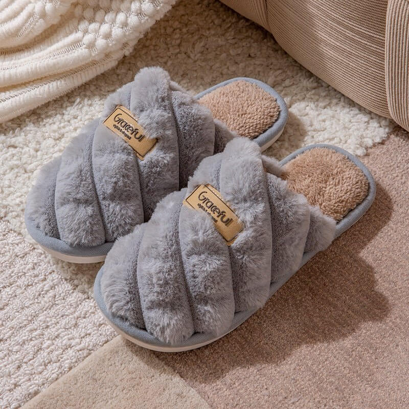 New Simple Thick Bottom Interior Home Non-slip Plush Warm Cotton Slippers $29.90 Dana Fashion Color: Gray Size: 40 to 41 Women's shoes Product information: Pattern: solid color Inner material: artificial wool Color: white, pink, yellow, gray, blue Shoe Up