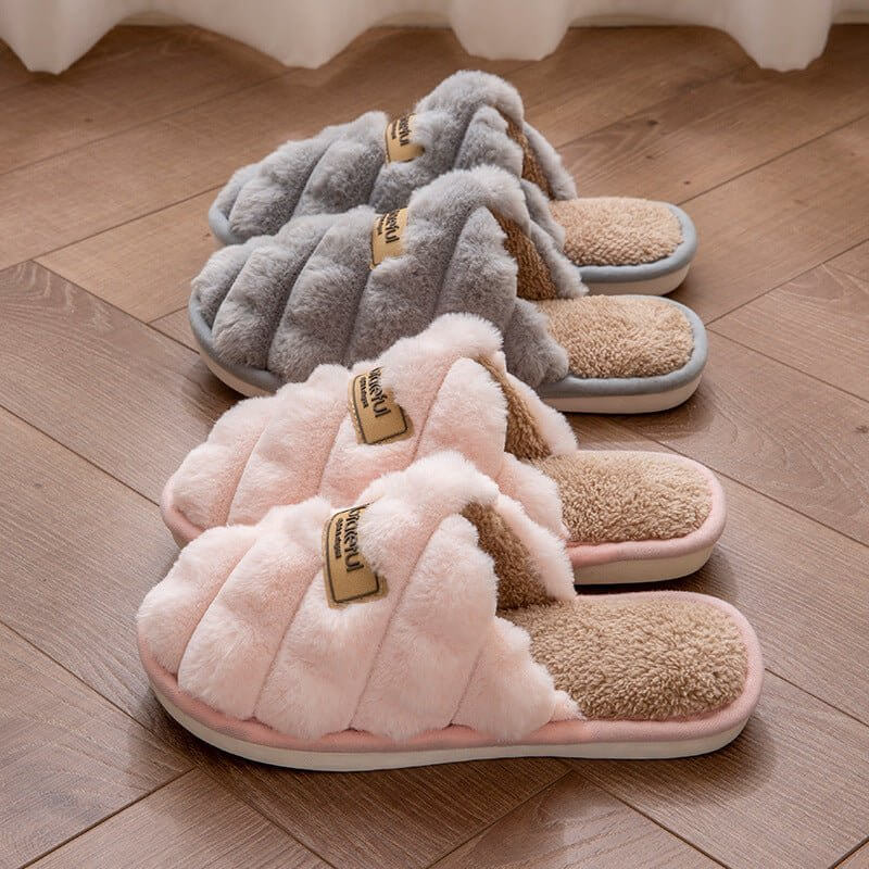 New Simple Thick Bottom Interior Home Non-slip Plush Warm Cotton Slippers $29.90 Dana Fashion Color: Blue Size: 40 to 41 Women's shoes Product information: Pattern: solid color Inner material: artificial wool Color: white, pink, yellow, gray, blue Shoe Up