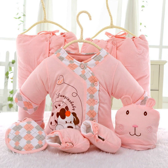 New Six-piece newborn baby cotton suit $60.22 Dana Fashion Color: Pink Size: One Size Baby Clothing Applicable gender: neutral/male and female style: Casual Suit type: pants suit Number of sets: multiple sets Gift box content: clothing Suitable age: newbo