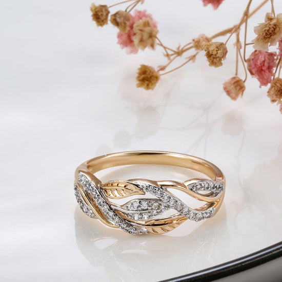 New Socialite Temperament Copper Plating All-match Fashion Women's Ring $18.99 Dana Fashion Color: Gold Size: No 6 Women's Accessories Product information: Type: Ring Treatment Process: Electroplating Size: no.6, no.7, no.8, no.9 Inlay material: gold-plat