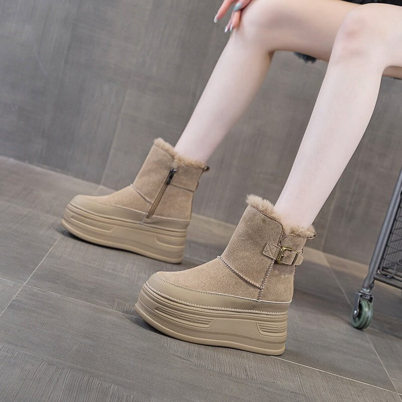 New Thick-soled Height Increasing Insole Cold-proof And Fur-lined Leisure Warm Women's Shoes $69.50 Dana Fashion Color: M2682 Black Size: 34 Women's shoes Product information: Pattern: color matching Lining material: artificial short fluff Color: M2682 ye