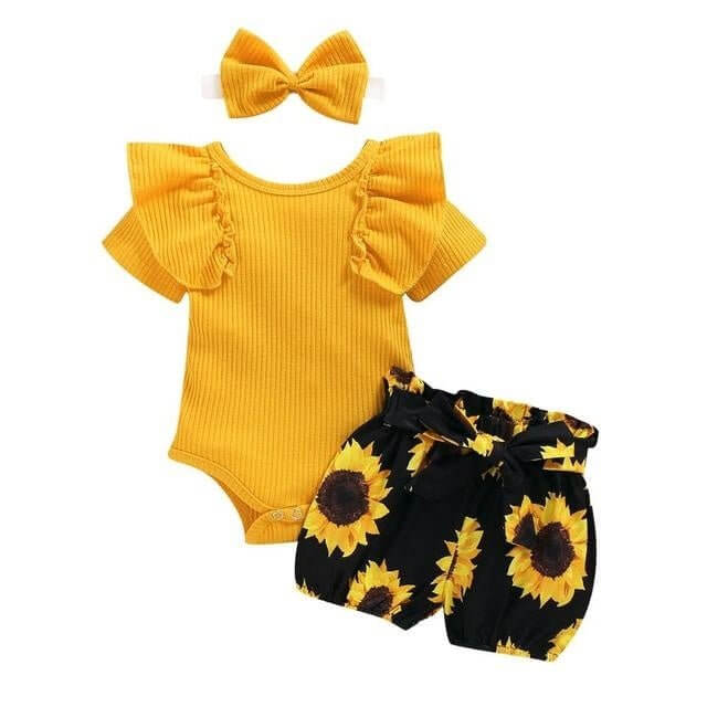 Newborn Baby Clothes Set Short Sleeve Romper Tops Bow Shorts $29.50 Dana Fashion Color: 6.style Child size: 12M Baby Clothing Product information: Made of: Cotton Style: Casual Waist: middle waist Pants length: shorts Size Information: Size: 6M 12M 18M 24