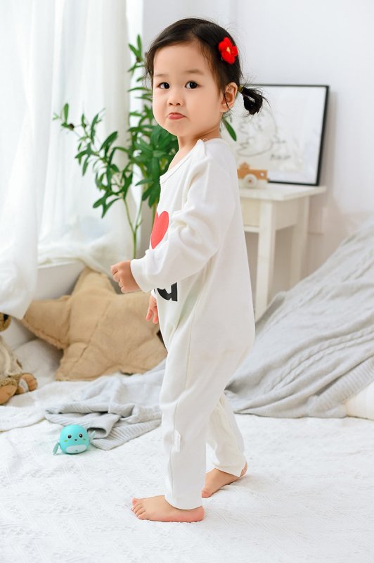Newborn Baby Clothes Short Sleeve $19.15 Dana Fashion Color: I Dad Size: 66cm Baby Clothing Product information: Material: Cotton Style: Parent-child wear Feature: Long-sleeved one-piece color: White Size Information: Size: 66/73/80/90 Size Lenght Bust Sh