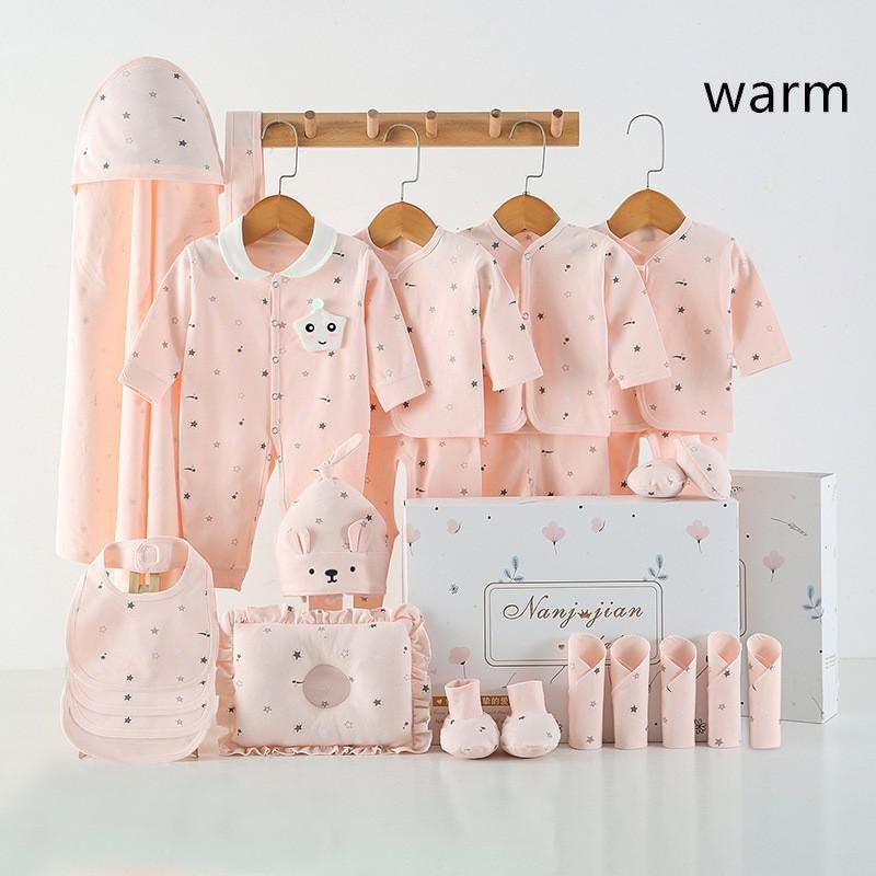 Newborn Baby Clothes Thin Suit Baby Gift Box $82.80 Dana Fashion Color: 16Style Style: 24pcs Keep warm Baby Clothing Product Information: Applicable gender: Neutral/male and female Gift box content: Clothing + accessories / supplies Fabric technology: San