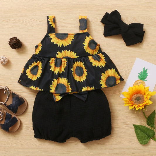 Newborn Baby Girls Summer Clothes Cute $45.90 Dana Fashion Color: Black Size: 12M Baby Clothing Product Details: Applicable gender: general Suit type: pants suit Pants length: shorts Pattern: Print Material composition: other 100% Color classification: As
