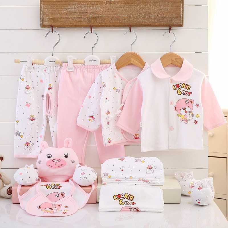 Newborn Clothes 17-Piece Cotton Suit Gift Box $42.31 Dana Fashion Color: 2pink Size: 59cm Baby Clothing P roduct Information: Main fabric composition: rabbit fur Color: Pink, Yellow, Blue Applicable age: Freshmen Applicable gender: General Clothing placke
