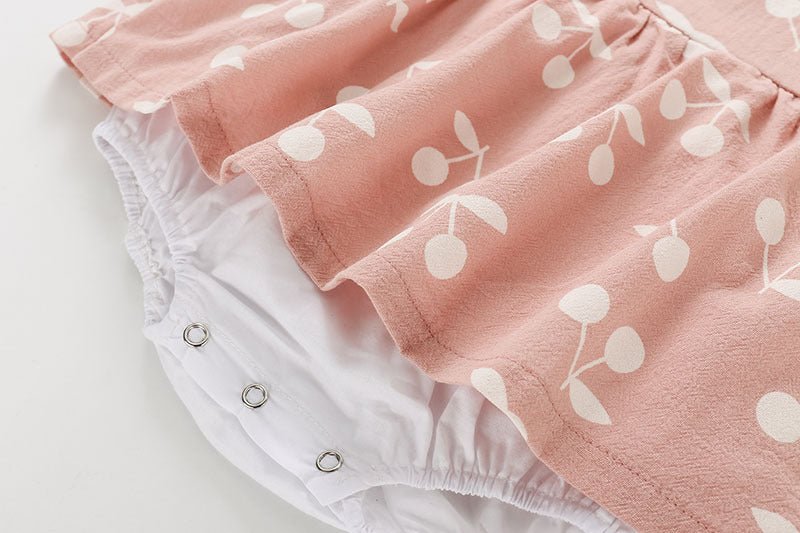 Newborn clothes $23.49 Dana Fashion Color: Pink Appropriate Height: 100cm Baby Clothing Applicable gender: female Sleeve: Sleeveless Whether hooded: detachable cap Thickness: General Fabric Name: Cotton Main fabric component content; 100 (%) Closed style: