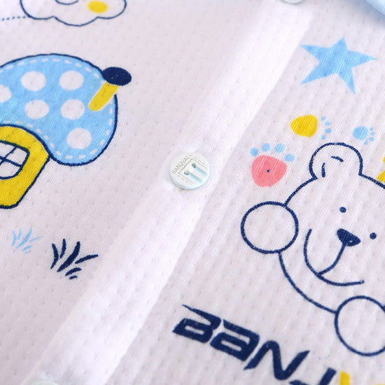 Newborn gift box $70.62 Dana Fashion Color: Blue Baby Clothing Thick; thick Closed style: single-breasted Pattern: cartoon, animal Sleeve length Color; thick hot air balloon A pink, thick hot air balloon A yellow, thick hot air balloon A blue size Length