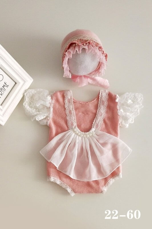 Newborn girl clothing $25.50 Dana Fashion Color: 2260hatheadwear onepie Child size: Hundred days Baby Clothing Product information: Brand :other Supply category: Spot Applicable gender: female Listing year season Fall 2020 Place of Origin: Shandong Flat c