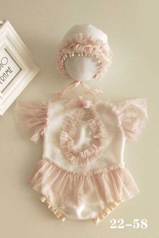 Newborn girl clothing $25.50 Dana Fashion Color: 2258hatonepiece Child size: Hundred days Baby Clothing Product information: Brand :other Supply category: Spot Applicable gender: female Listing year season Fall 2020 Place of Origin: Shandong Flat car stit