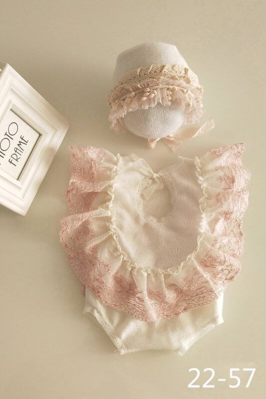 Newborn girl clothing $25.50 Dana Fashion Color: 2257hat onepiece Child size: Hundred days Baby Clothing Product information: Brand :other Supply category: Spot Applicable gender: female Listing year season Fall 2020 Place of Origin: Shandong Flat car sti