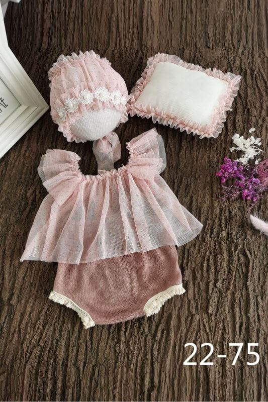 Newborn girl clothing $25.50 Dana Fashion Color: 2275hatpillowtoppan Child size: Hundred days Baby Clothing Product information: Brand :other Supply category: Spot Applicable gender: female Listing year season Fall 2020 Place of Origin: Shandong Flat car