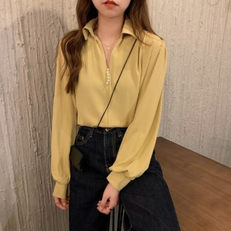 Niche Loose Outer Wear All-matching Long Sleeve Top $49.40 Dana Fashion Color: Yellow Size: Free Size Women's clothing Product information: Color: white, black, yellow, apricot, light green, red Sleeve type: regular sleeve Main fabric components: Other Si