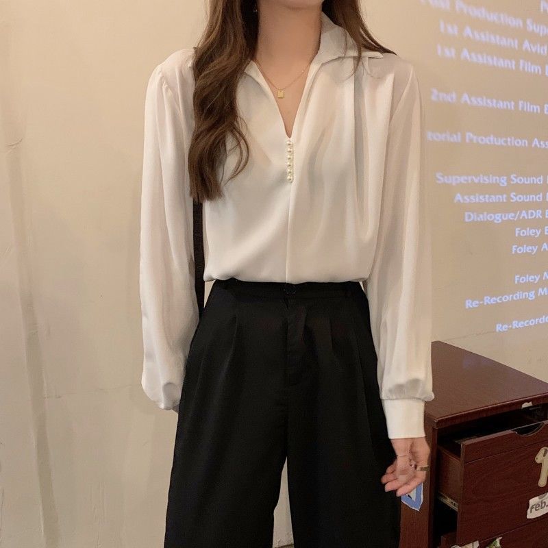Niche Loose Outer Wear All-matching Long Sleeve Top $49.40 Dana Fashion Color: Apricot Size: Free Size Women's clothing Product information: Color: white, black, yellow, apricot, light green, red Sleeve type: regular sleeve Main fabric components: Other S