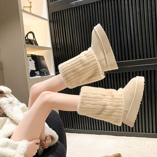 Niche Platform Fur Boots Comfortable Velvet $57.16 Dana Fashion Color: Beige Size: 35 Women's shoes Product information: Pattern: solid color Lining material: Cotton Color: creamy-white, Brown Upper height: Mid-top Processing Method: sticky leather Heel h