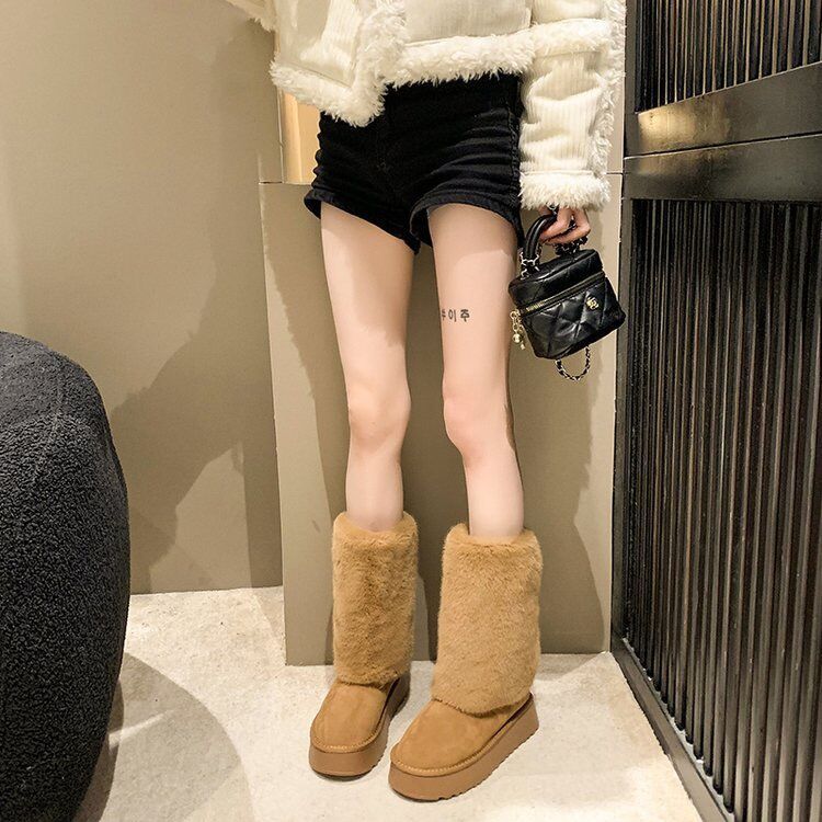 Niche Platform Fur Boots Comfortable Velvet $57.16 Dana Fashion Color: Brown Size: 35 Women's shoes Product information: Pattern: solid color Lining material: Cotton Color: creamy-white, Brown Upper height: Mid-top Processing Method: sticky leather Heel h