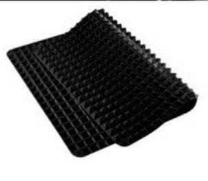 Non-Stick Silicone Pyramid Cooking Mat Baking Mat With Grid Versatile Oven BBQ Cooking Mat Heat-Resistant Mat Kitchen Tools Kitchen Gadgets $15.50 Dana Fashion Color: Black Dana's Kitchen Overview: PREMIUM QUALITY OF OVEN SILICONE MAT: The silicone nonsti