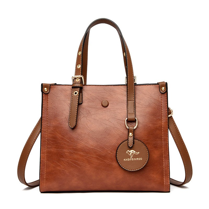 Oil Wax Cowhide Commuter Elegant Women Bag $83.33 Dana Fashion Color: Yellowish Brown Women's Bags Product information: Pattern: solid color Color: red, green, blue, black, yellow Brown Material: genuine leather Popular elements: Retro, contrast color Sui