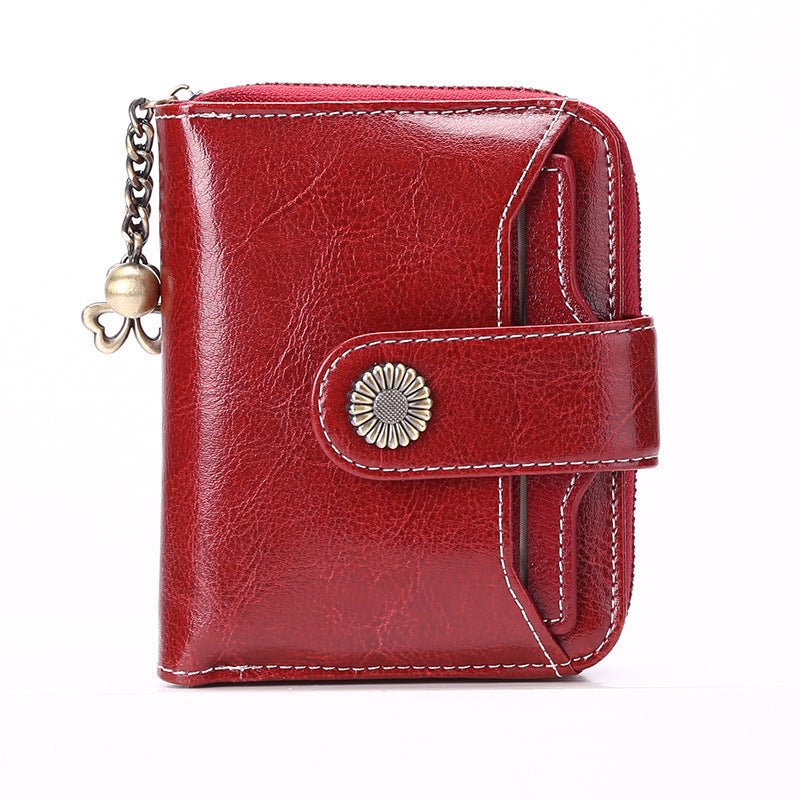 Oil Wax Genuine Leather Lady's Wallet European And American Style $45.50 Dana Fashion Color: Wine Red Women's Bags Product information: Lining texture: Polyester Applicable scenarios: Daily matching Color: wine red, peacock blue, Midnight Black, Palaeo ye