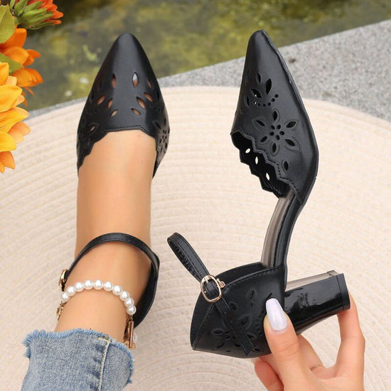 One-word Belt Casual Mid Heel Women's High-heeled Sandal $35.90 Dana Fashion Color: Black Size: 35 Women's shoes Product information: Lining material: PU Toe holder shape: Pointed Color: black, white Shoe Upper material: PU Size: 35,36,37,38,39,40,41,42,4