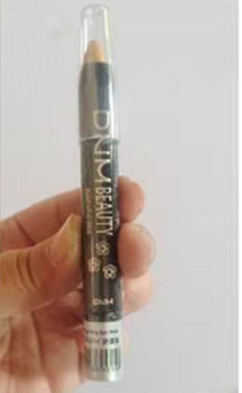 Pearlescent Silkworm Eyeshadow Pen Lasting Waterproof And Not Blooming Shiny Pearlescent Gel Pen 15 Color Eye Shadow Pen $9.50 Dana Fashion Color: 6Style makeup Overview: Fashion Design! 100% Brand New, High Quality! Specifications: Color: 15 colors to ch