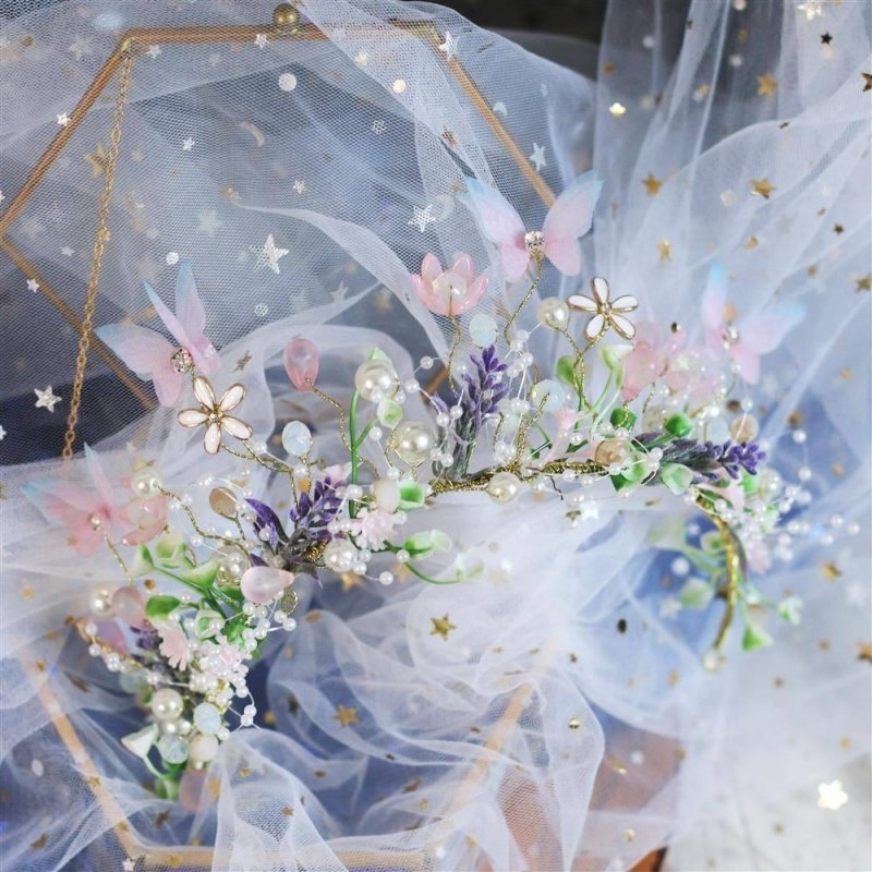 Performance Butterfly Garland Headdress Super Fairy MSN Series Children's Garland $59.00 Dana Fashion Color: Blue And White Women's Accessories Product information: Color: blue and white crown Applicable people: children Style: Children Material: Metal Po