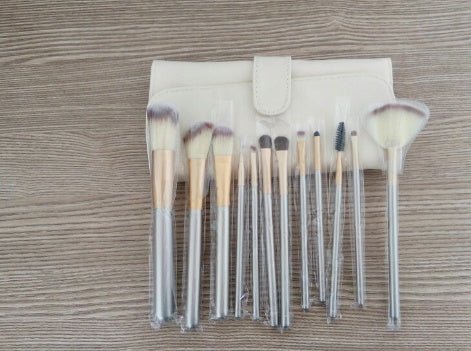 Persian Make-up Brush Suit Rice White Make Up Brush, Champagne Color Brush Handle Make-up Brush Without $16.01 Dana Fashion quantity: 12 makeup 12/18/24 Persian make-up brush suit rice white make-up brush, champagne color brush handle make-up brush withou