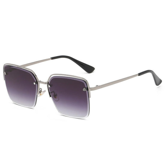 Personality Trend Sunglasses Summer Half Metal Frame Two-color Gradient PC Lens Fashion Glasses $26.00 Dana Fashion Color: Grey Women's Accessories Specifications: Conventional Glasses structure: frame Lens material: AC Style: Fashion Frame material: PC U