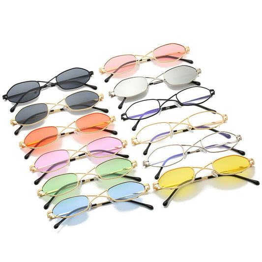 Personalized double beam glasses $16.11 Dana Fashion Color: Black Women's Accessories Specifications: Conventional Glasses structure: frame Whether polarized light: No Lens material: AC Style: Personality Frame material: plastic + metal UV resistance leve