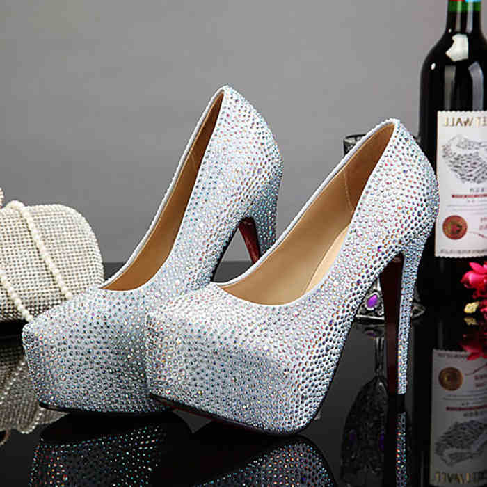 Plus Size Crystal 14cm Super High Heels $95.12 Dana Fashion Color: Black 14cm Size: 34 Women's shoes Product information: Size: 34,37,41,39,36,38,35,40,42 Upper material: sequin cloth Shoe Manufacturing Process: glued shoes Style: Pumps Insole material: P