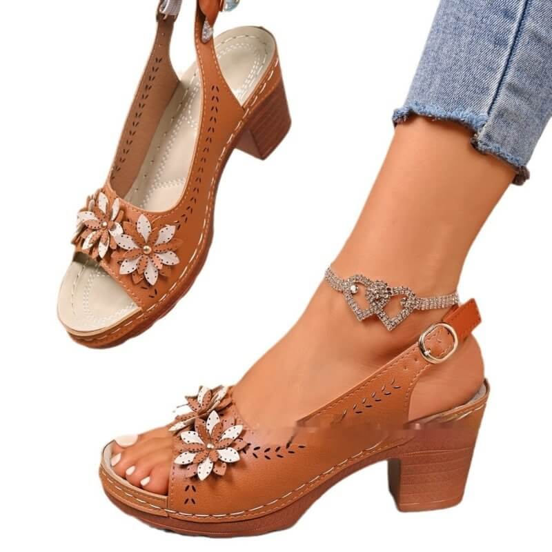 Plus Size Flowers High Heel Slippers Women $33.50 Dana Fashion Color: Light Brown Size: 36 Women's shoes Product information: Toe bracket shape: Fish Mouth Color: light brown, white Shoe Upper material: artificial pu Size: 36, 37, 38, 39, 40, 41, 42, 43 S