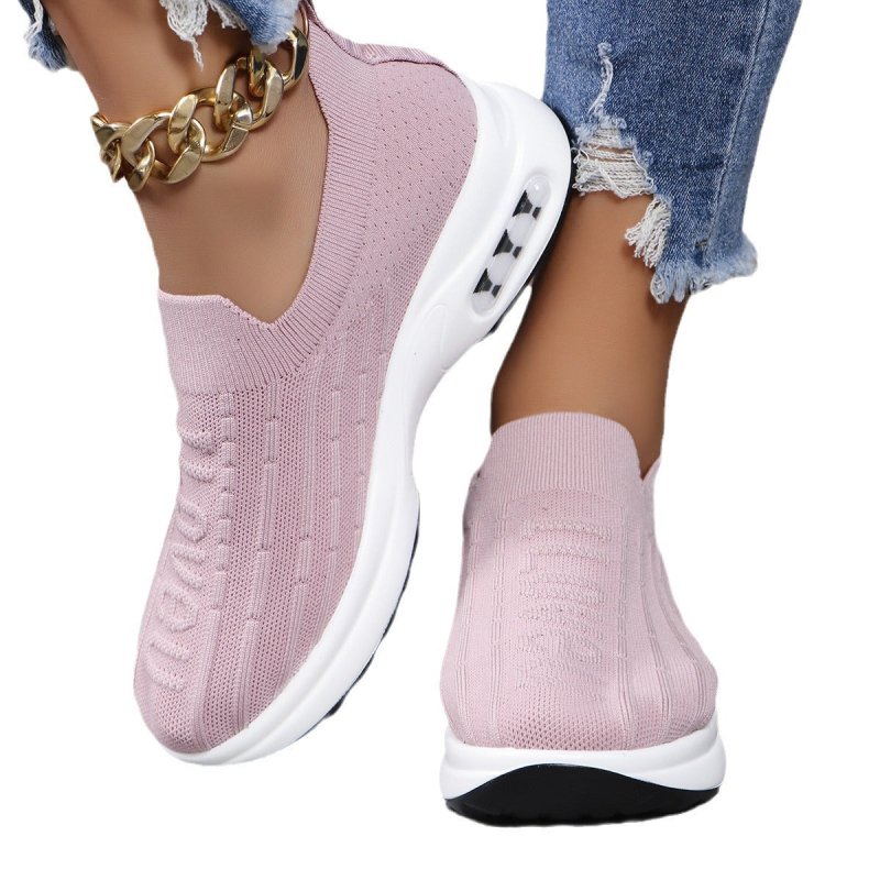 Plus Size Flying Woven Breathable Sports Shoes Women $45.50 Dana Fashion Color: Black Size: 36 Women's shoes Product information: Pattern: solid color Applicable sports: Tennis Color: white, black, pink, gray Upper height: low top Heel height: flat heel H