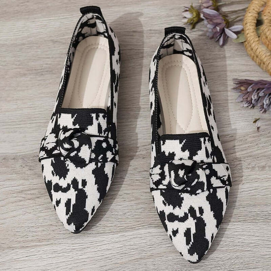 Plus Size Flyknit Flat Low-cut Shoes Female Pointed-toe Bowknot Boat Shoes $29.90 Dana Fashion Color: Cow Color Size: 36 Women's shoes Product information: Color: cow color, vintage pattern, khaki, leopard print, brown leopard print, blue leopard print He