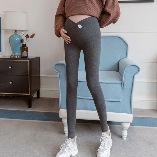 Plus size Maternity leggings $17.25 Dana Fashion Color: Black Size: L Baby & Mother Product category: Abdomen support pants Style: Korean suitable season: spring, autumn Thickness: General Pants style: leggings Pants length: long Main image source: Real s