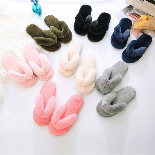 Plus Size Plush Flip-flops Cotton Slippers $35.90 Dana Fashion Color: Beige Size: 36to37 Women's shoes Product information: Color: black, blue, gray, pink, watermelon red, dark green, creamy-white Heel height: flat heel With USB or not: Yes Size: 36-37 (s