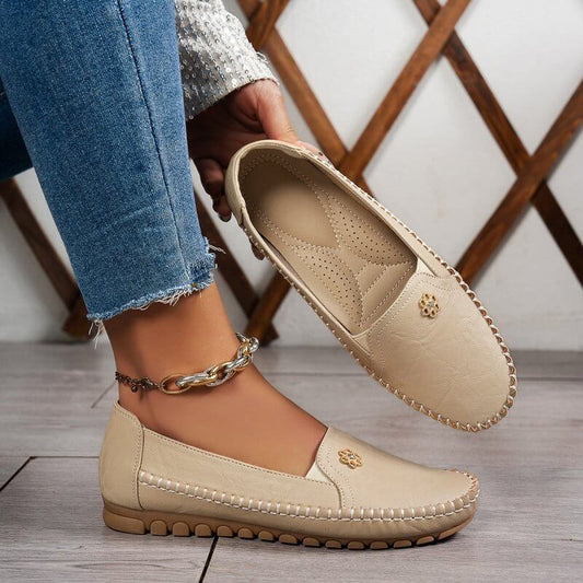 Plus Size Suture Laser Women's Flat-heeled Shoes $37.50 Dana Fashion Color: Beige Size: 36 Women's shoes Product information: Pattern: solid color Lining material: PU Applicable sports: Universal Color: Camel, Milky White, pink, black Upper height: low to