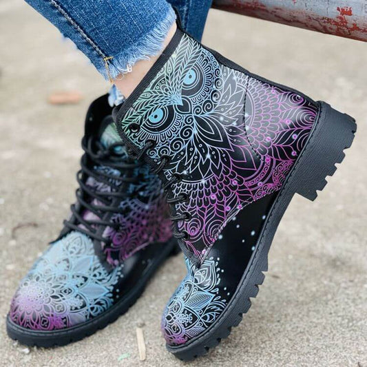 Plus Size Women's Printed Multi-color Printed Martin Boots $44.90 Dana Fashion Color: Owl Size: 35 Women's shoes Product information: Pattern: Graffiti Color: Owl Heel height: low heel (1-3CM) Length of socks: Middle calf Heel shape: short stout heel Size