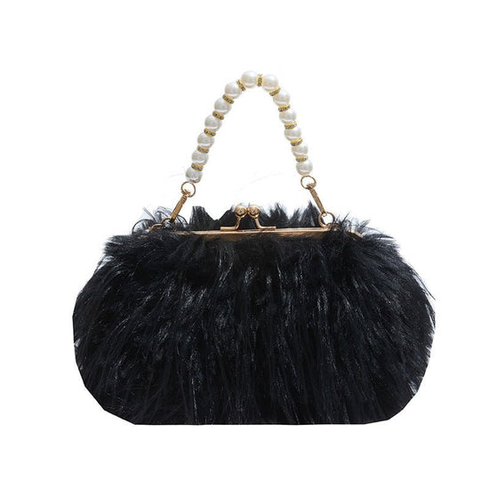 Plush Bag Sweet Girl Portable $45.48 Dana Fashion Color: Black Women's Bags Product information: Color: Rose Red, black, white, pink, blue, khaki Hardness: soft Material: Plush Suitcase shape: Horizontal Square Number of shoulder straps: Single Size: Pack