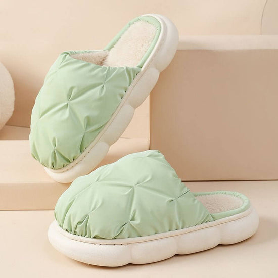 Plush Cotton Indoor Leisure Thick Bottom Waterproof Slippers $48.50 Dana Fashion Color: Green Size: 36to37 Women's shoes Product information: Color: sky blue, green, navy blue, dark gray Heel height: about 3cm Heel shape: no heel Size: 36-37,38-39,40-41,4